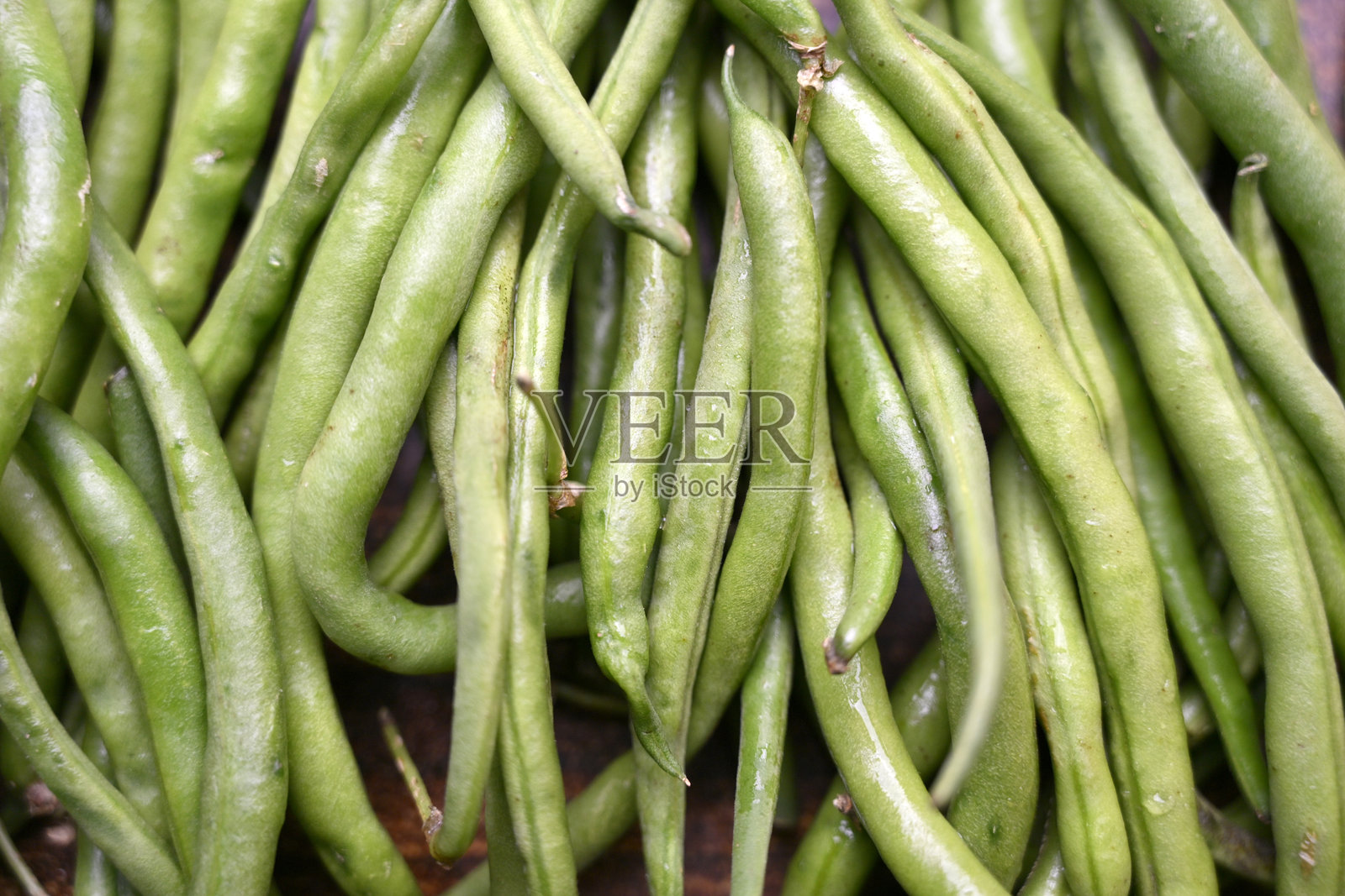 新鲜芦笋茎组 - 宾尼的豌豆 - 新鲜青豆荚特写照片摄影图片