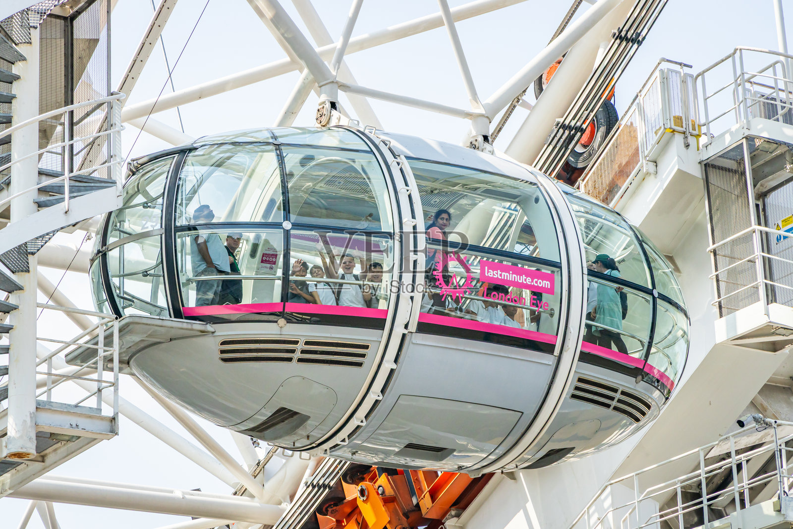 伦敦眼单个乘客舱的特写镜头照片摄影图片