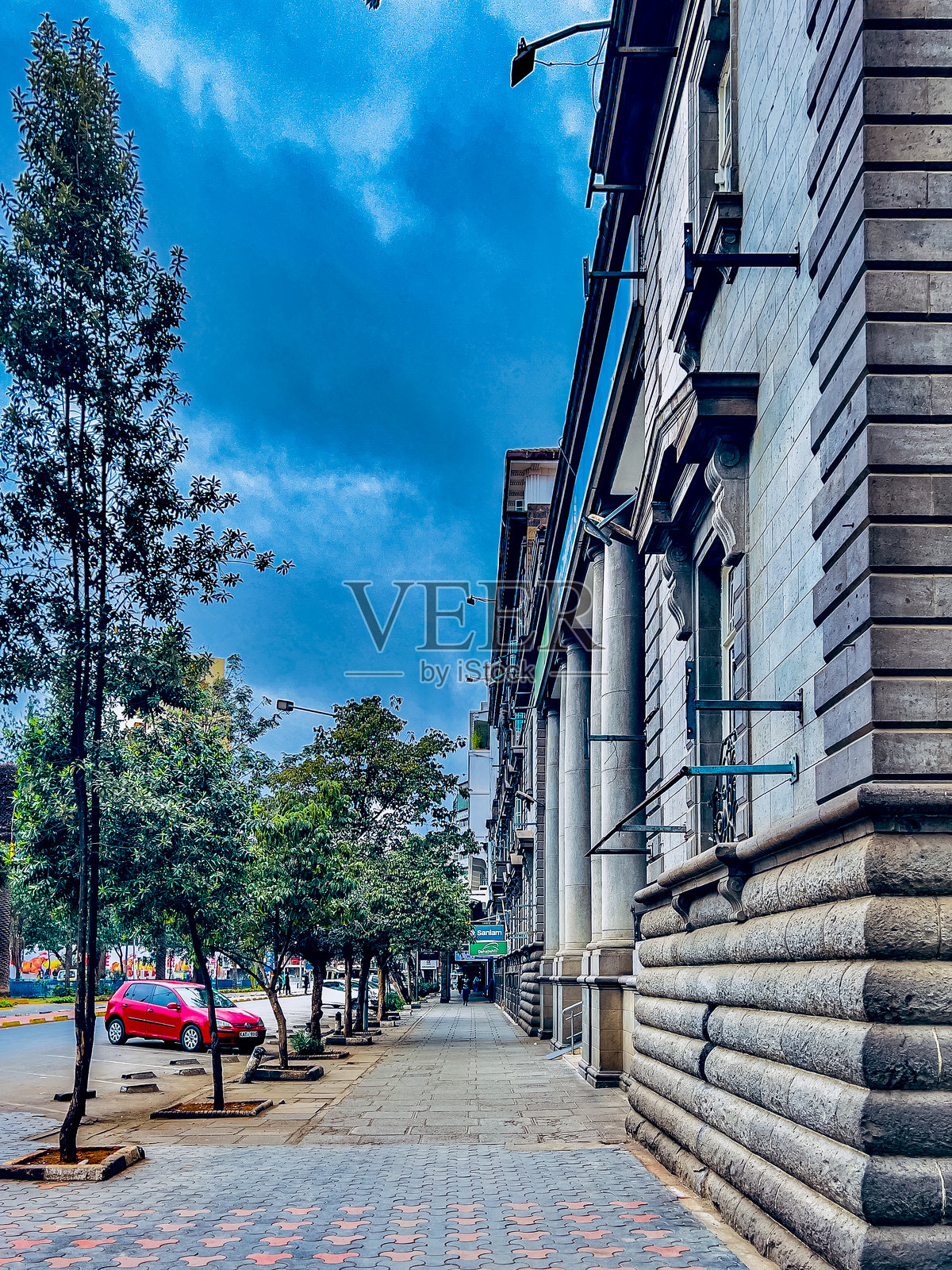 内罗毕城市风光，肯尼亚东非首都天际线，摩天大楼，现代建筑，办公楼，道路，街道，高速公路照片摄影图片