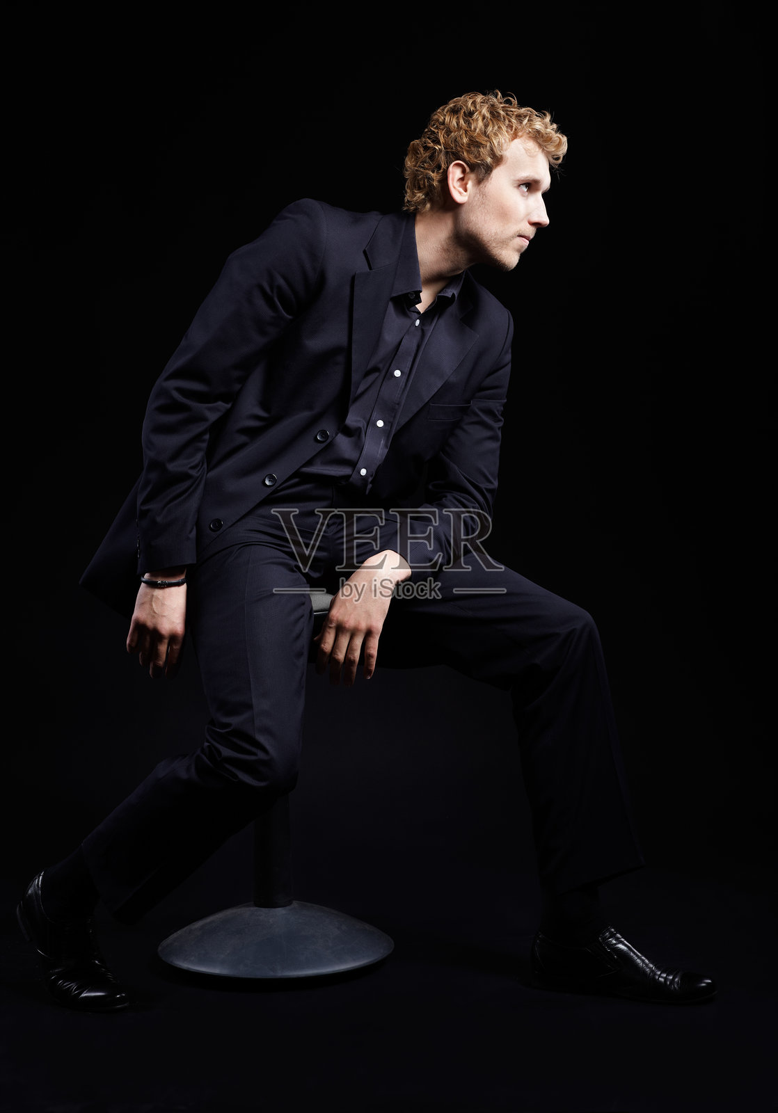 金发男子照片摄影图片