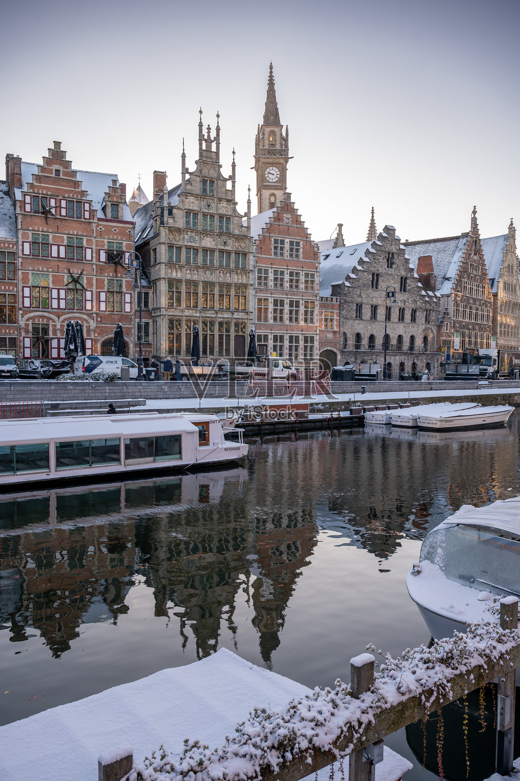 冬季的根特户外景象。照片摄影图片