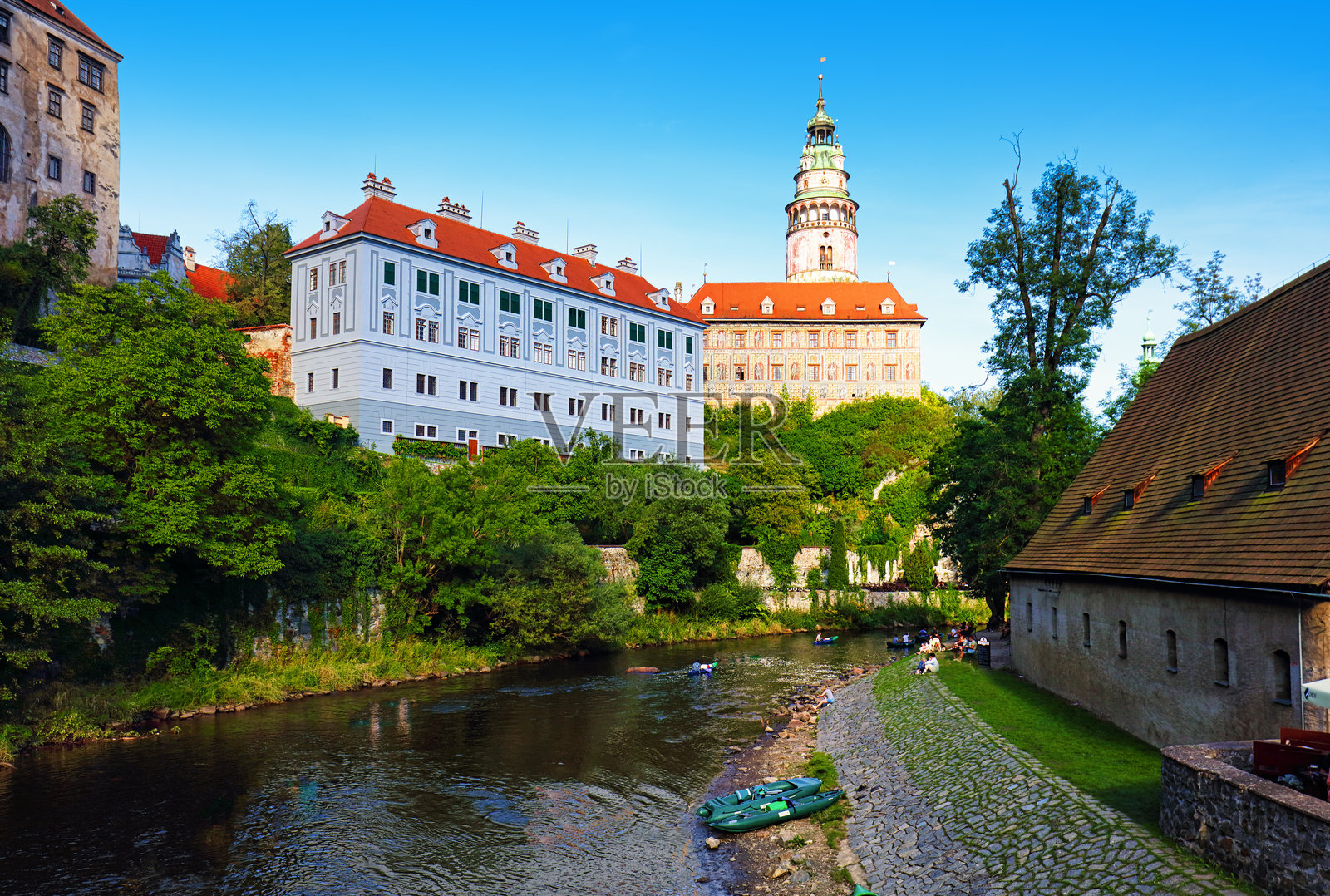 捷克共和国 - Český Krumlov 城市与教堂和城堡照片摄影图片