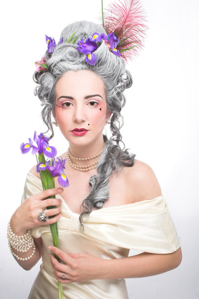 年轻的女士图片下载