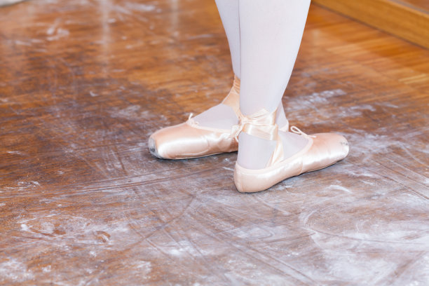 芭蕾舞演员图片下载