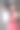 微笑的女人使用数码平板电脑图片下载