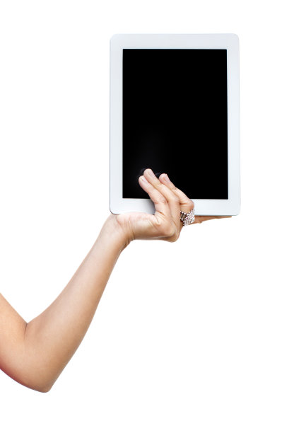 一个女人的手正在展示一个数码平板电脑图片下载