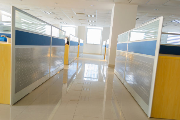 现代办公室内部图片下载