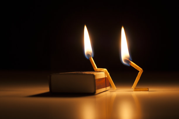 燃烧的爱图片下载