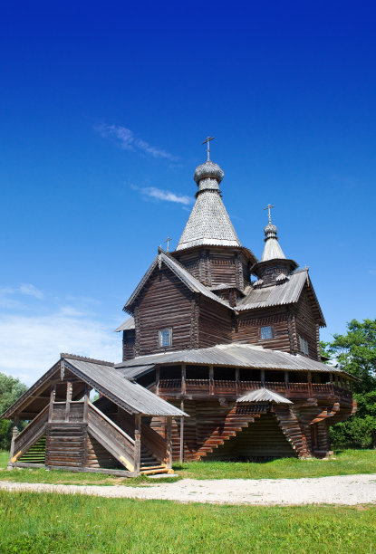 露天古木建筑博物馆。俄罗斯。Vitoslavlitsy,大诺夫哥罗德。图片下载