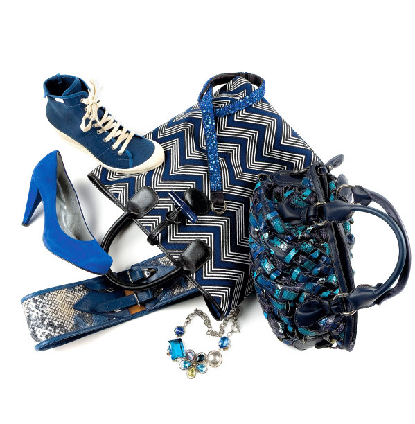 蓝色静物构图图片下载