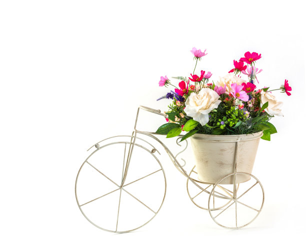 花束在钢桶上微型三轮车模型图片下载