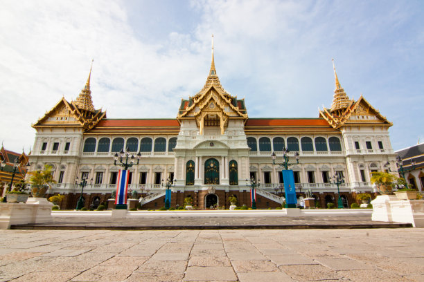 这个宏伟的宫殿图片下载