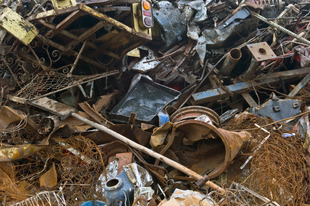 废铁金属生锈图片下载