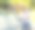 小孩子在操场上玩图片下载