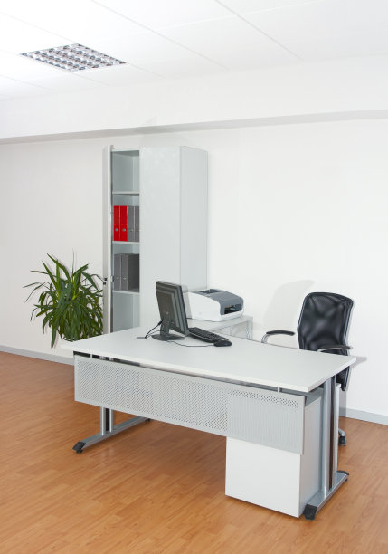 白色办公室图片下载