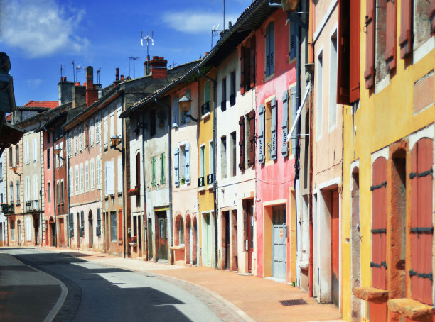 一排排颜色不错的房子图片下载