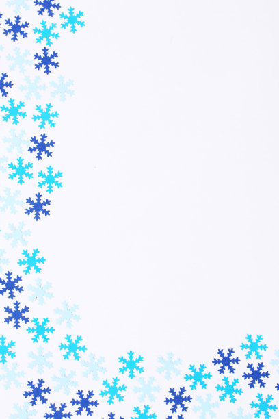 深蓝色和蓝绿色的雪花在白色的背景图片下载