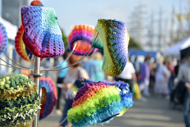 出售多色帽子图片下载