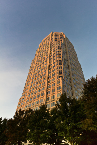 位于北卡罗来纳州温斯顿-塞勒姆的富国银行中心图片下载