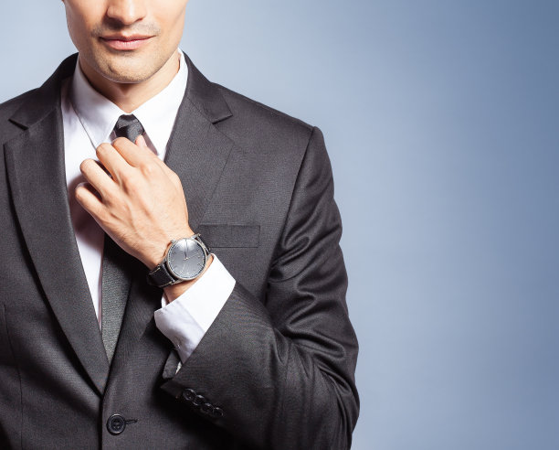 近距离的商人在黑色西装图片下载