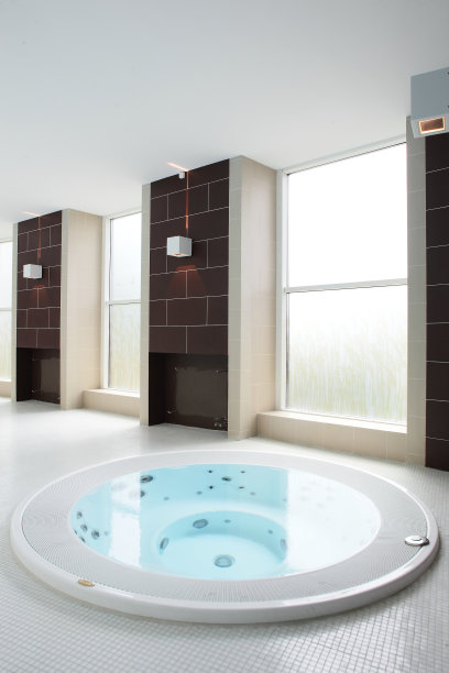 楼内游泳池图片下载