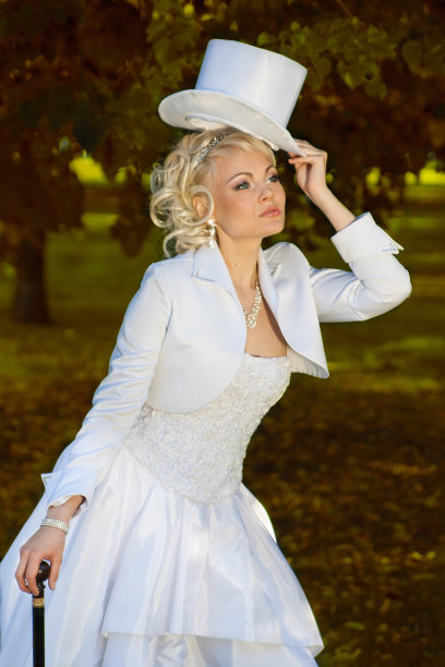 性感金发女郎的新娘图片下载