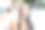 泳池里的女孩图片下载