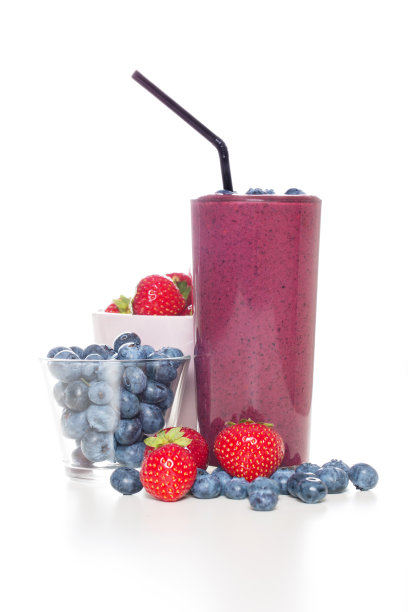 新鲜有机浆果奶昔图片下载