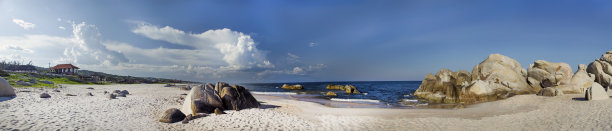 Khe Ga 灯塔附近的海滩全景。图片下载