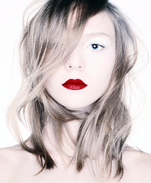 红唇美人。图片下载