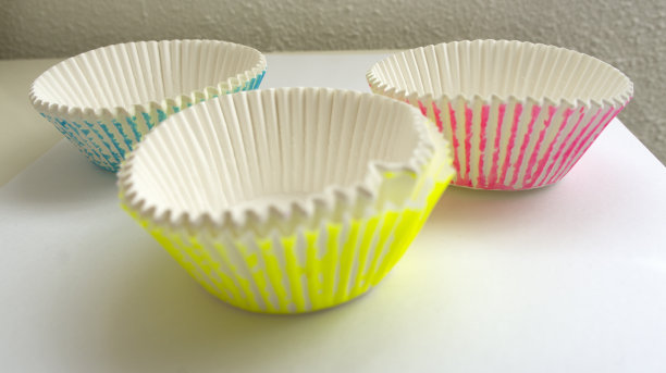 彩色手工松饼模具图片下载