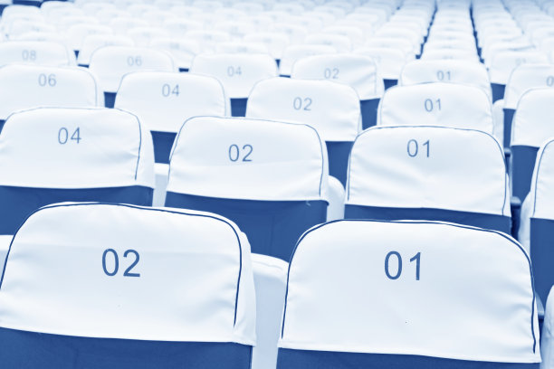 剧院里一排排的椅子图片下载