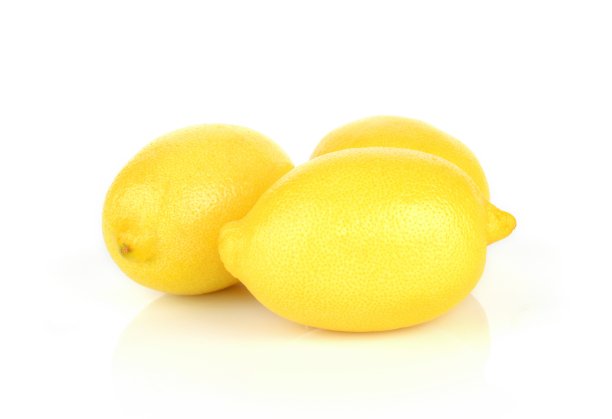 三个柠檬孤立在白色上图片下载
