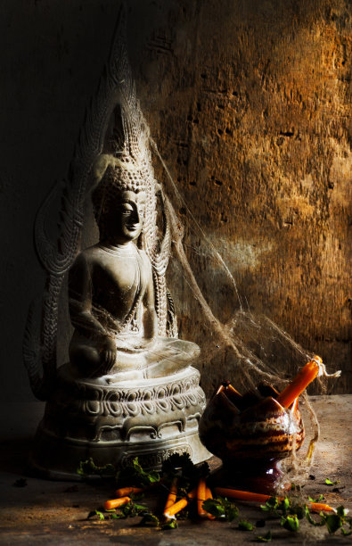 有老佛像的静物图片下载