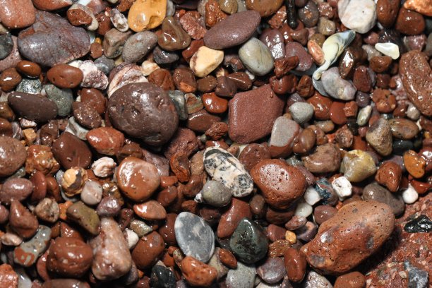 沙滩上的卵石图片下载