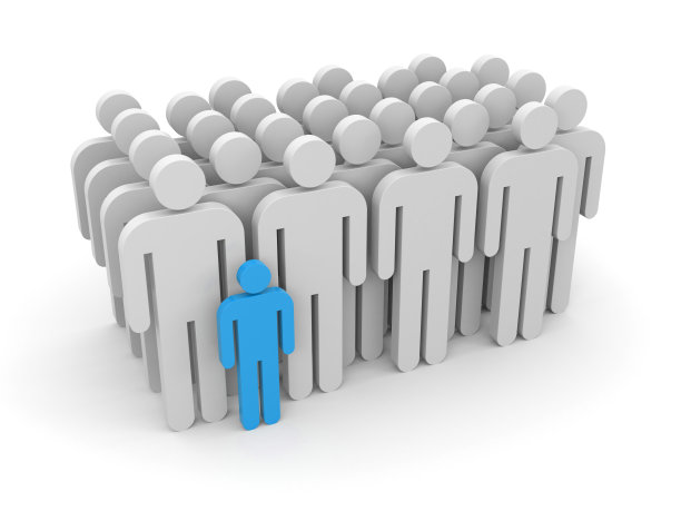 从人群中脱颖而出图片下载