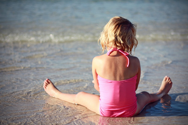 享受暑假图片下载