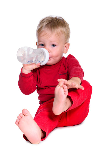 高加索人照看婴儿图片下载