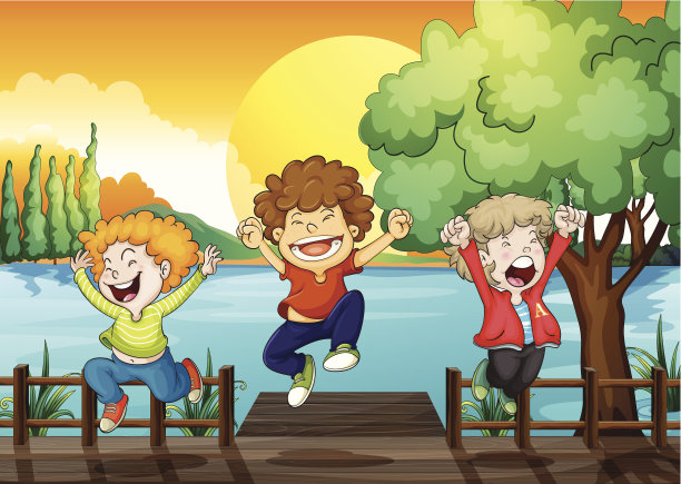 三个快乐的男孩在木桥上图片下载