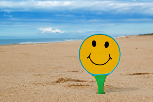 让我微笑图片下载