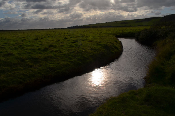 英格兰在黄昏。图片下载