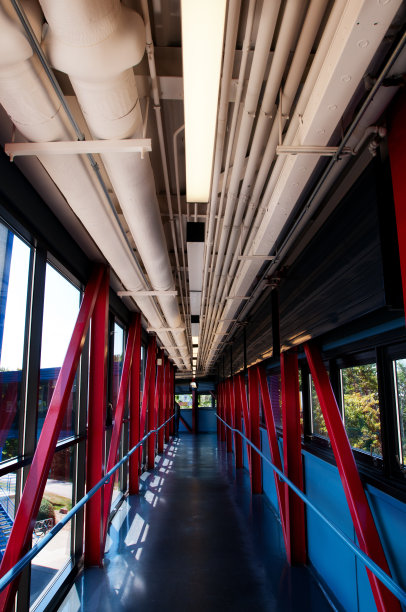 金融大厦的现代楼层图片下载