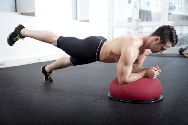 以肘板为核心运动图片下载