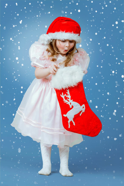 戴着红帽子的漂亮小女孩图片下载