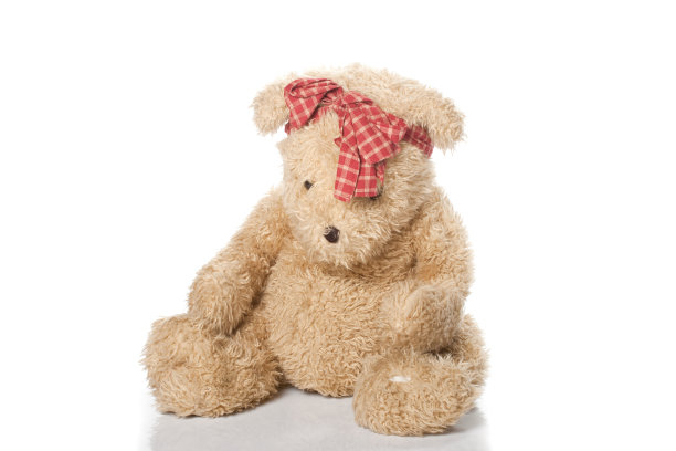 泰迪熊被孤立在白色的背景上图片下载