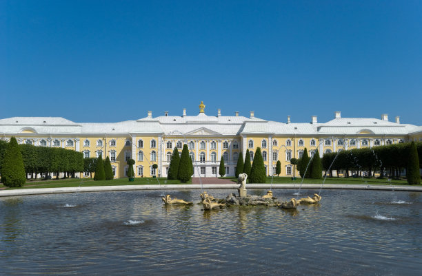 离开市区。上的花园图片下载