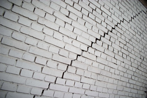 破碎的砖墙图片下载