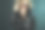 女汉子穿着黑夹克，戴着墨镜，背景是青色图片下载