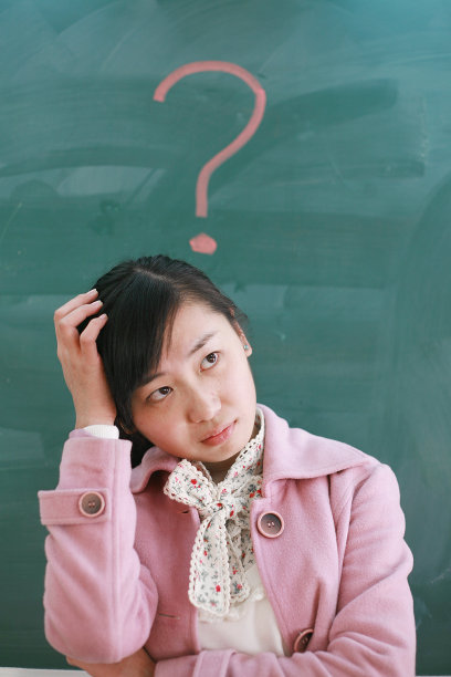 有问题的女孩图片下载