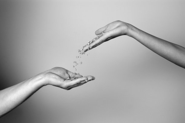 手社区图片下载